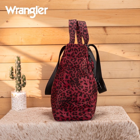 Wrangler Leopard Print Large Tote/Crossbody Red - Picture 4 of 6